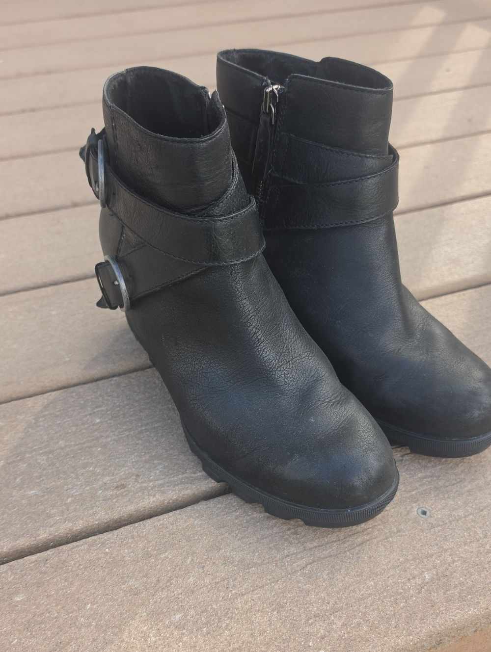 Sorel Black Leather Ankle Boots with Buckle Detail